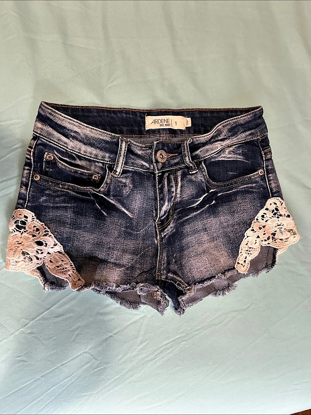 Lace Trim Distressed Jean Shorts Size 1 - Ardene